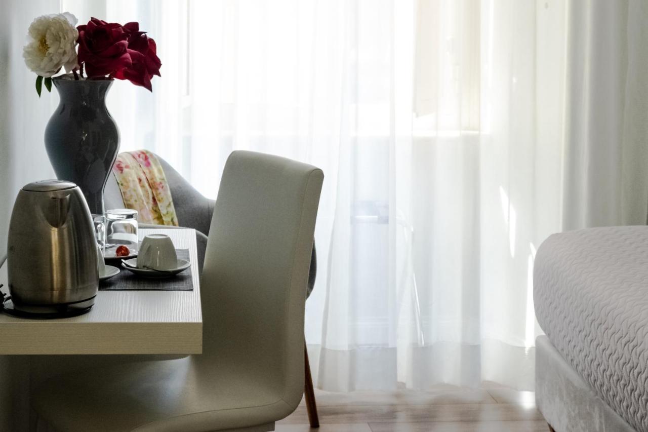 Eighty Four Luxury Rooms روما المظهر الخارجي الصورة