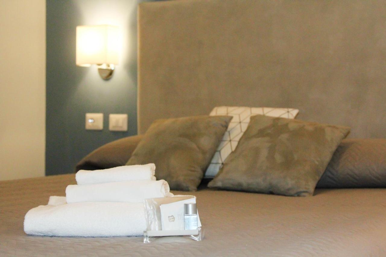 Eighty Four Luxury Rooms روما المظهر الخارجي الصورة