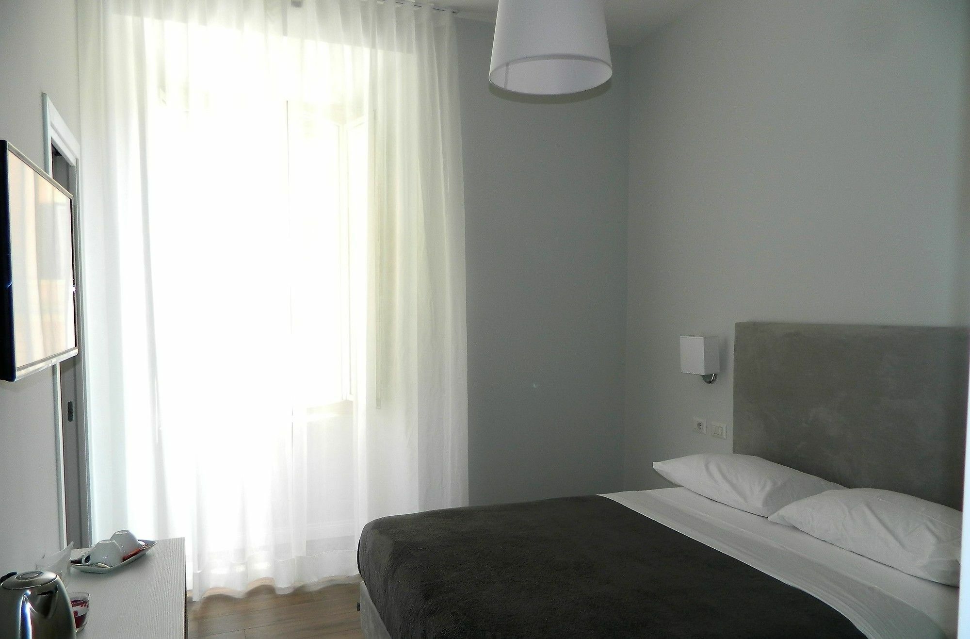 Eighty Four Luxury Rooms روما المظهر الخارجي الصورة